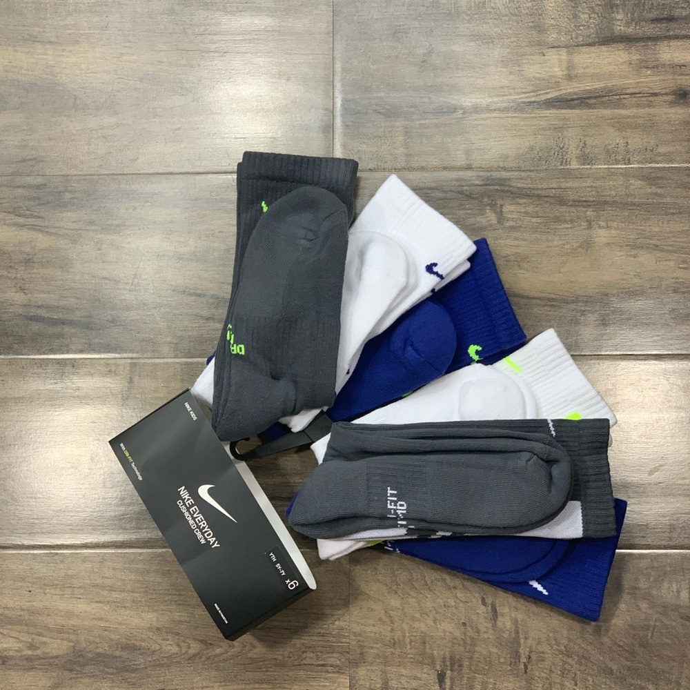 NIKE EVERYDAY CUSHIONED CREW SOCKS YTH 5Y-7Y
